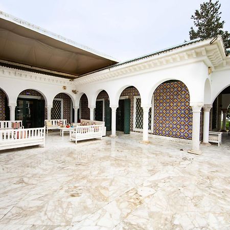 Appartement Prive Dans Une Grande Maison D'Hote La Marsa Exteriör bild