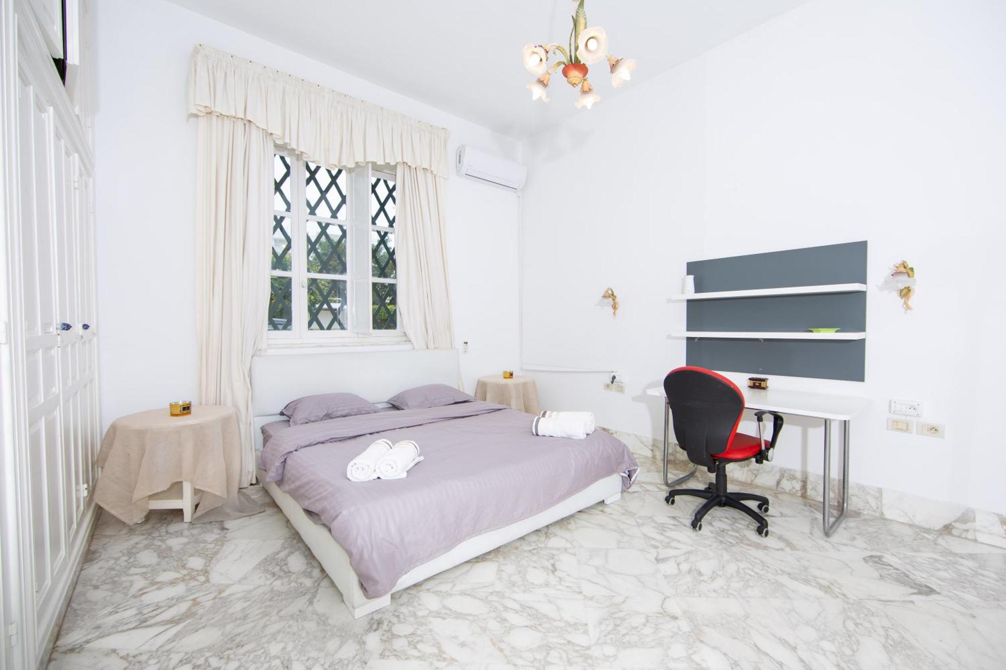 Appartement Prive Dans Une Grande Maison D'Hote La Marsa Exteriör bild