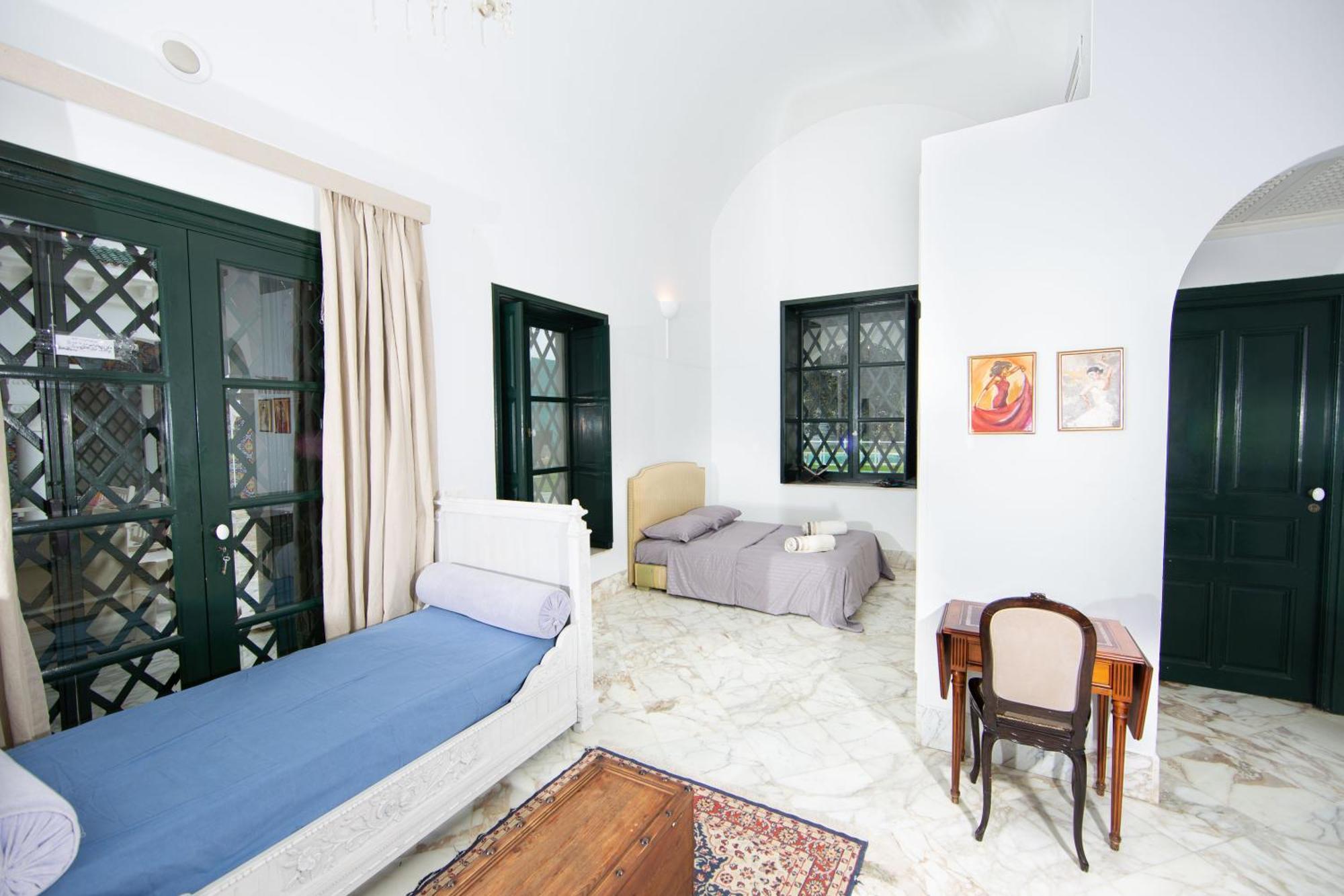 Appartement Prive Dans Une Grande Maison D'Hote La Marsa Exteriör bild