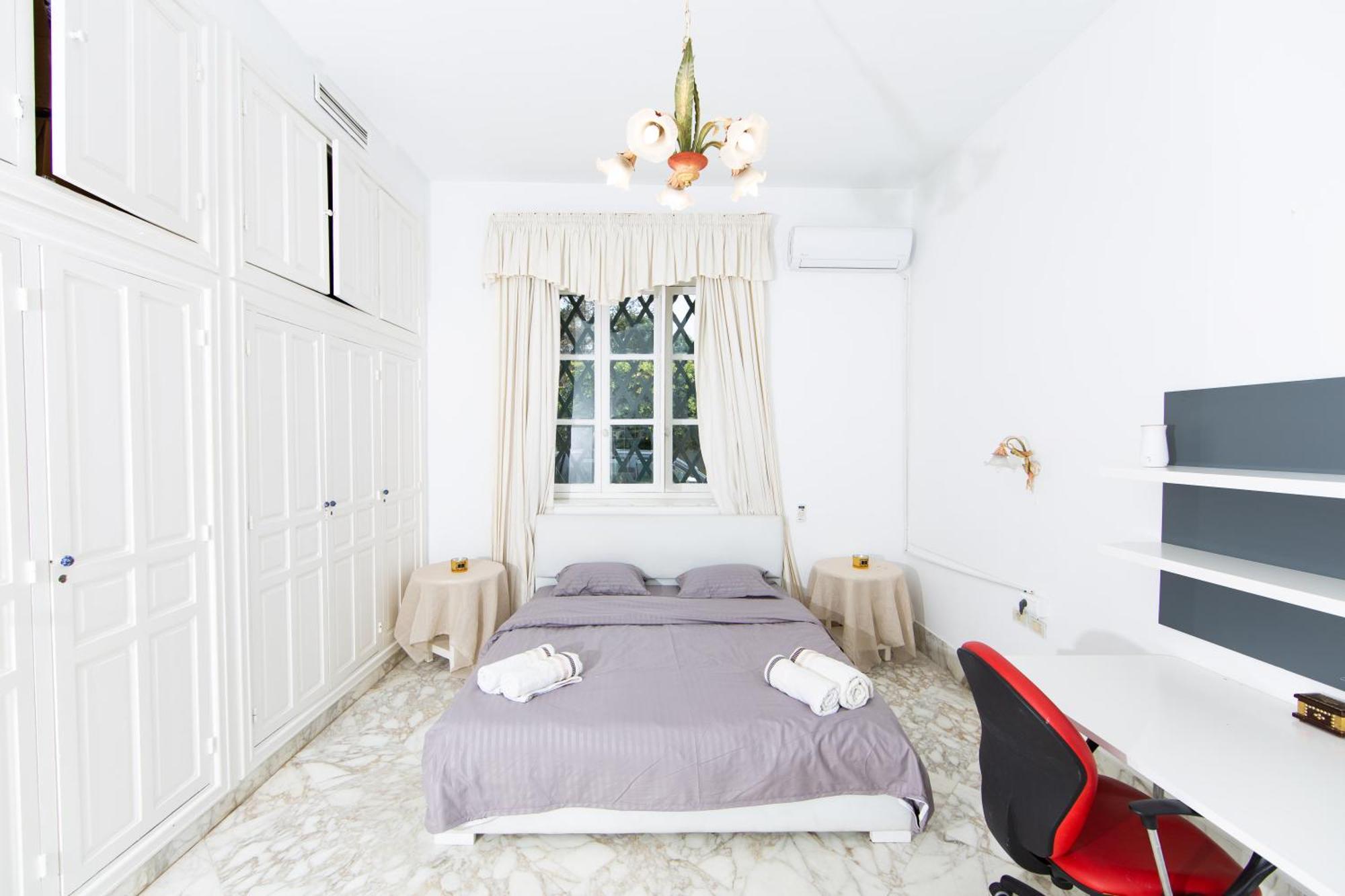 Appartement Prive Dans Une Grande Maison D'Hote La Marsa Exteriör bild